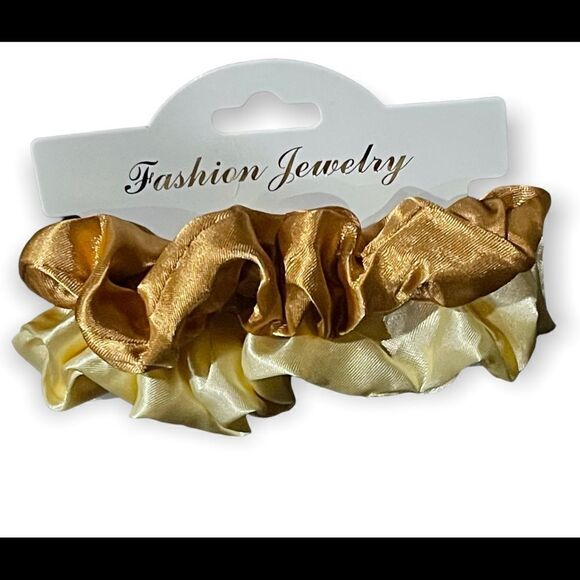 Press On Nails & Hair Accessories Bundle - Picture 6 of 8